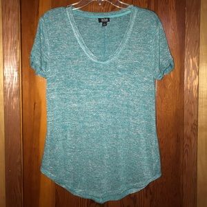 a. n. a. Size medium